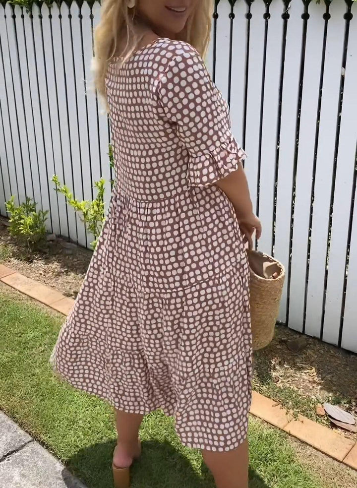 Emilia | Kurzärmeliges Kleid mit Tupfenmuster