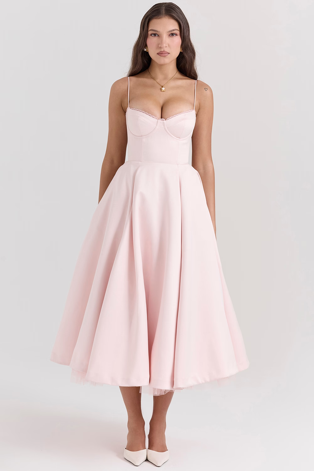Isabelle | Elegantes Schlankmachendes Kleid