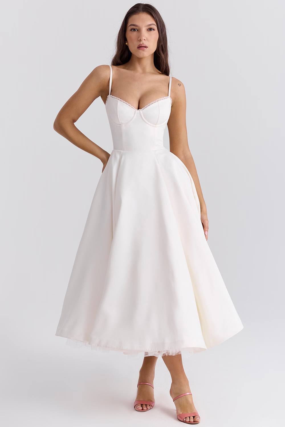Isabelle | Elegantes Schlankmachendes Kleid