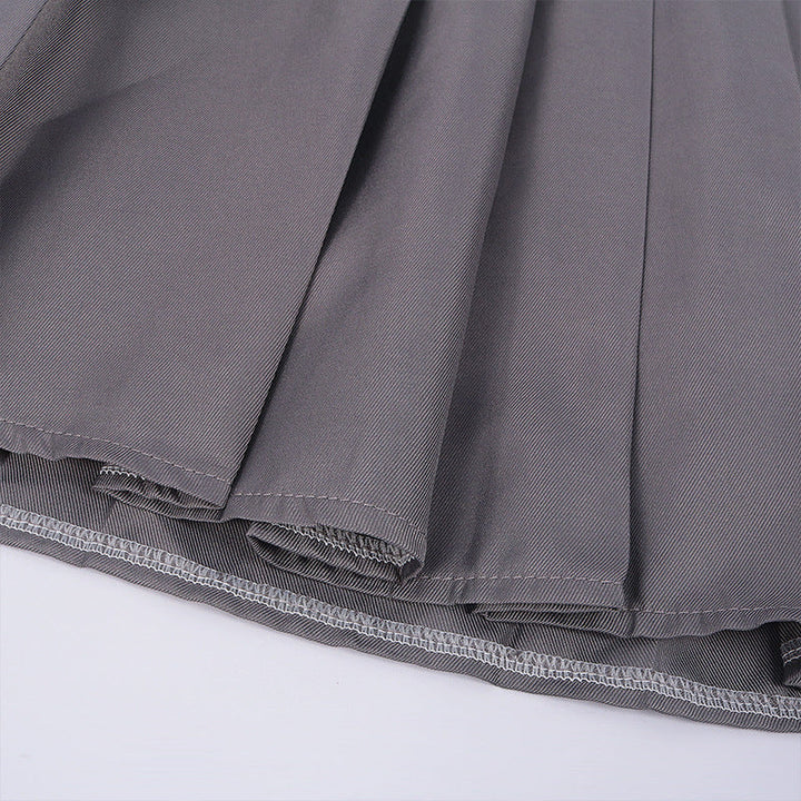 Emily | Einzigartige Tracht für Damen mit Schürze und Bluse