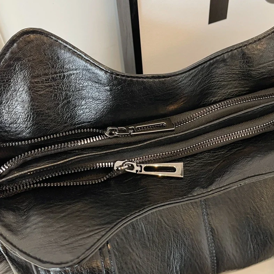 Kordula | Zeitlose Schultertasche