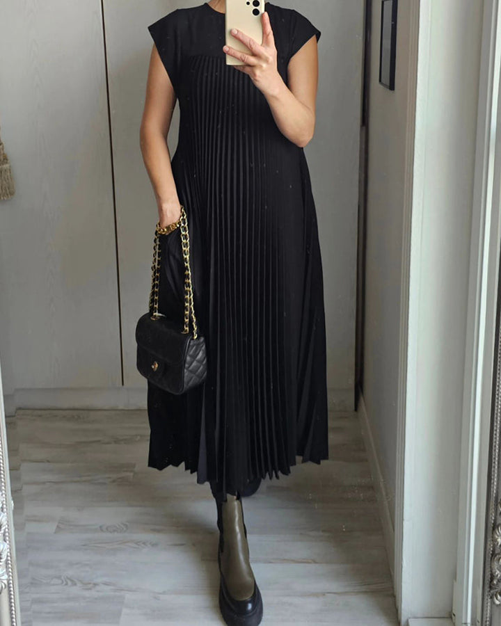 Romy | Elegantes Kleid mit Rundhalsausschnitt