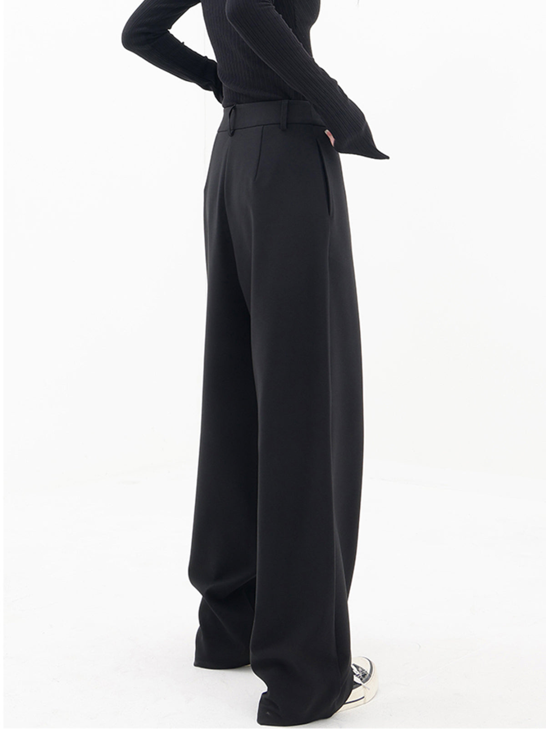 Fenja | Moderne asymmetrische Hose