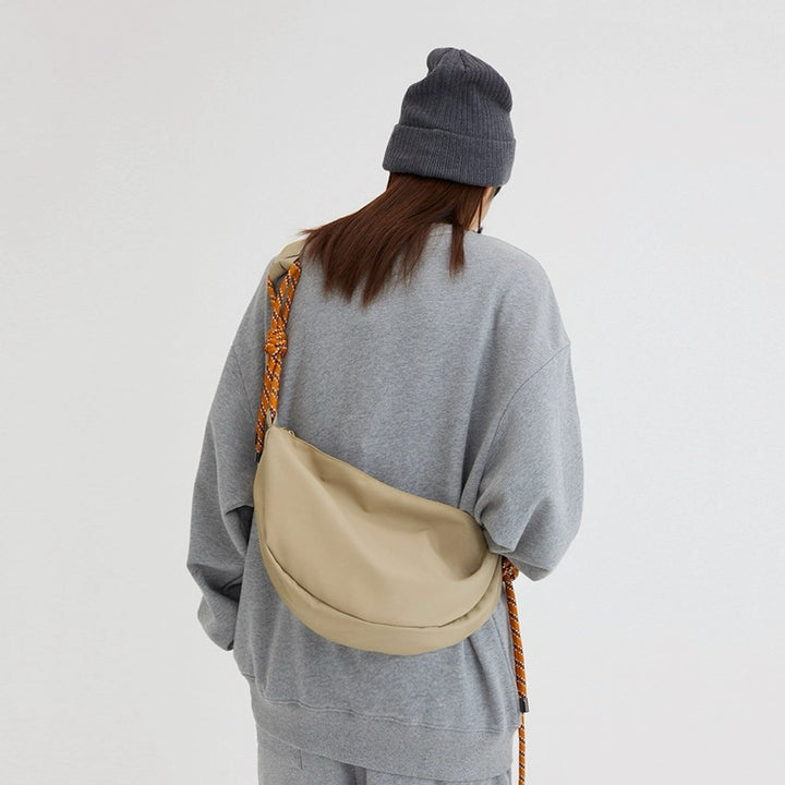 Lässige geknotete Nylon Crossbody Tasche