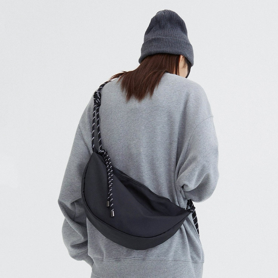 Lässige geknotete Nylon Crossbody Tasche