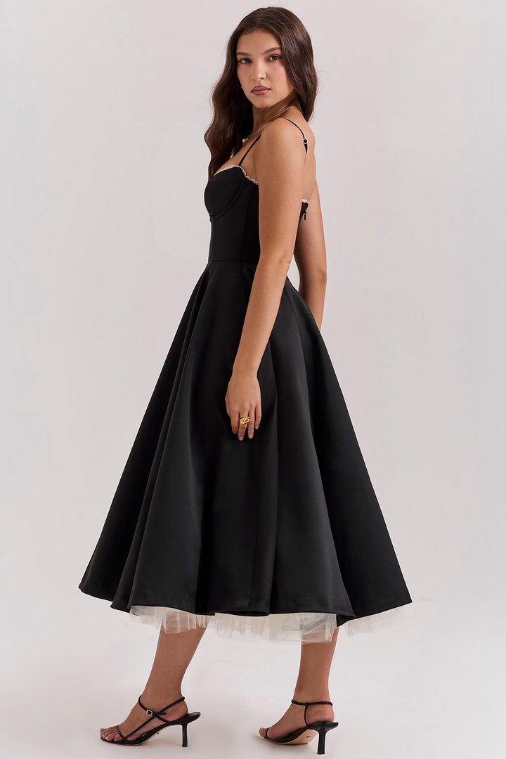 Isabelle | Elegantes Schlankmachendes Kleid
