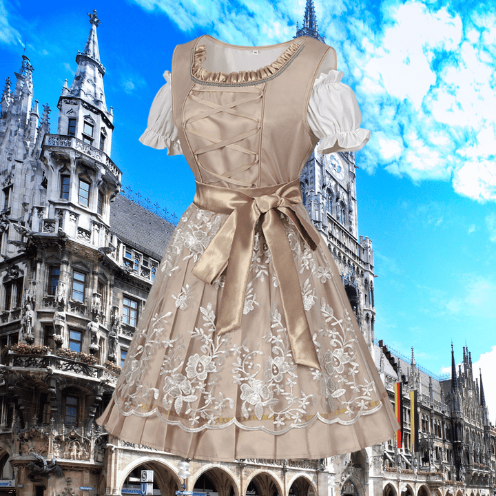 Mila | Einzigartige Tracht für Damen mit Schürze und Bluse