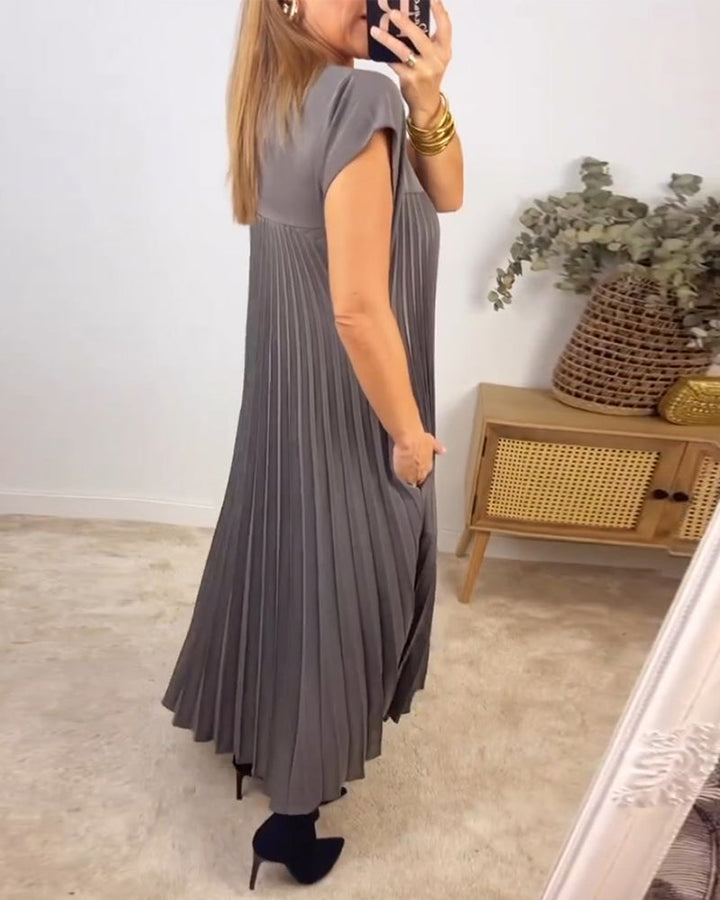Romy | Elegantes Kleid mit Rundhalsausschnitt