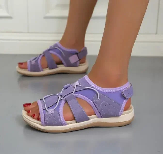 Chanel | Orthopädische Sommersandalen mit Einlagen