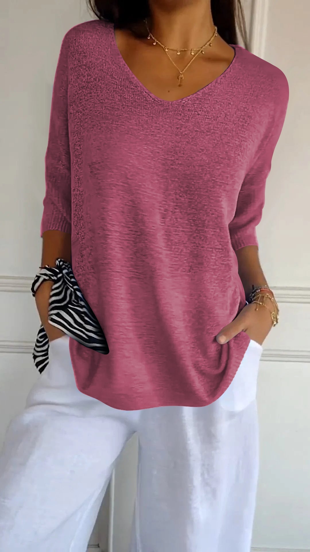 Ninas schickes Sommer-V-Top