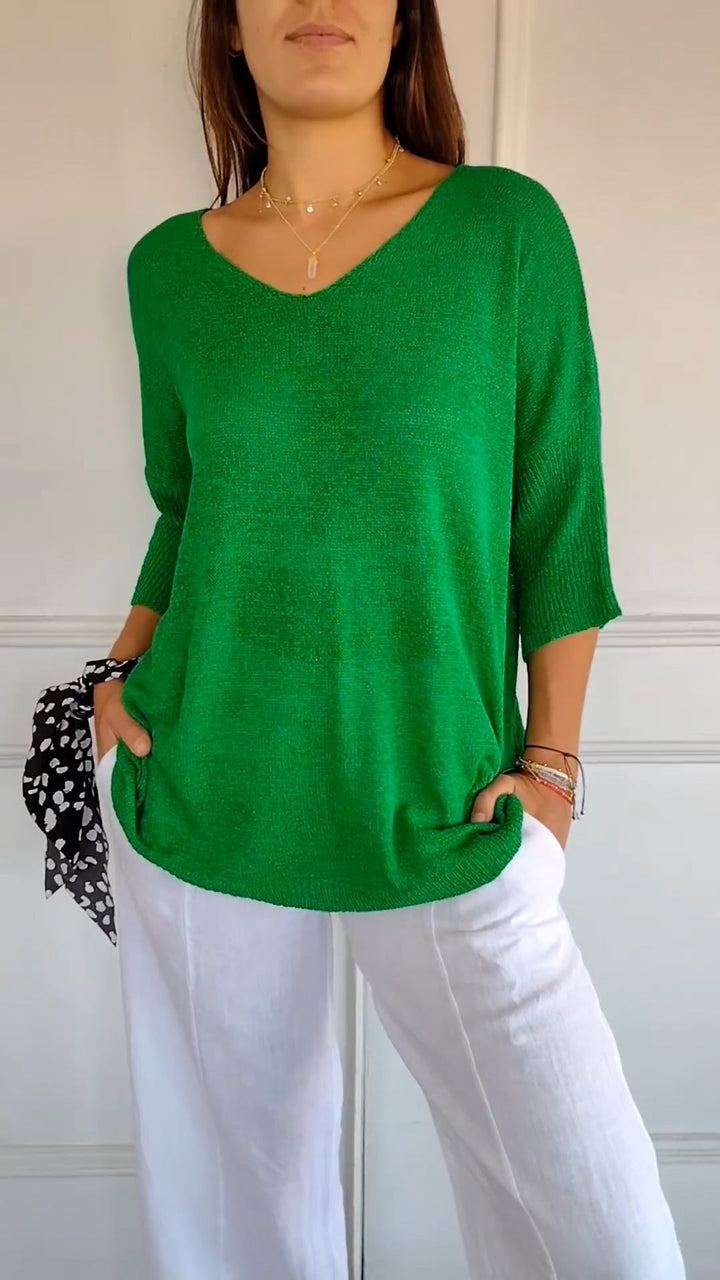 Ninas schickes Sommer-V-Top