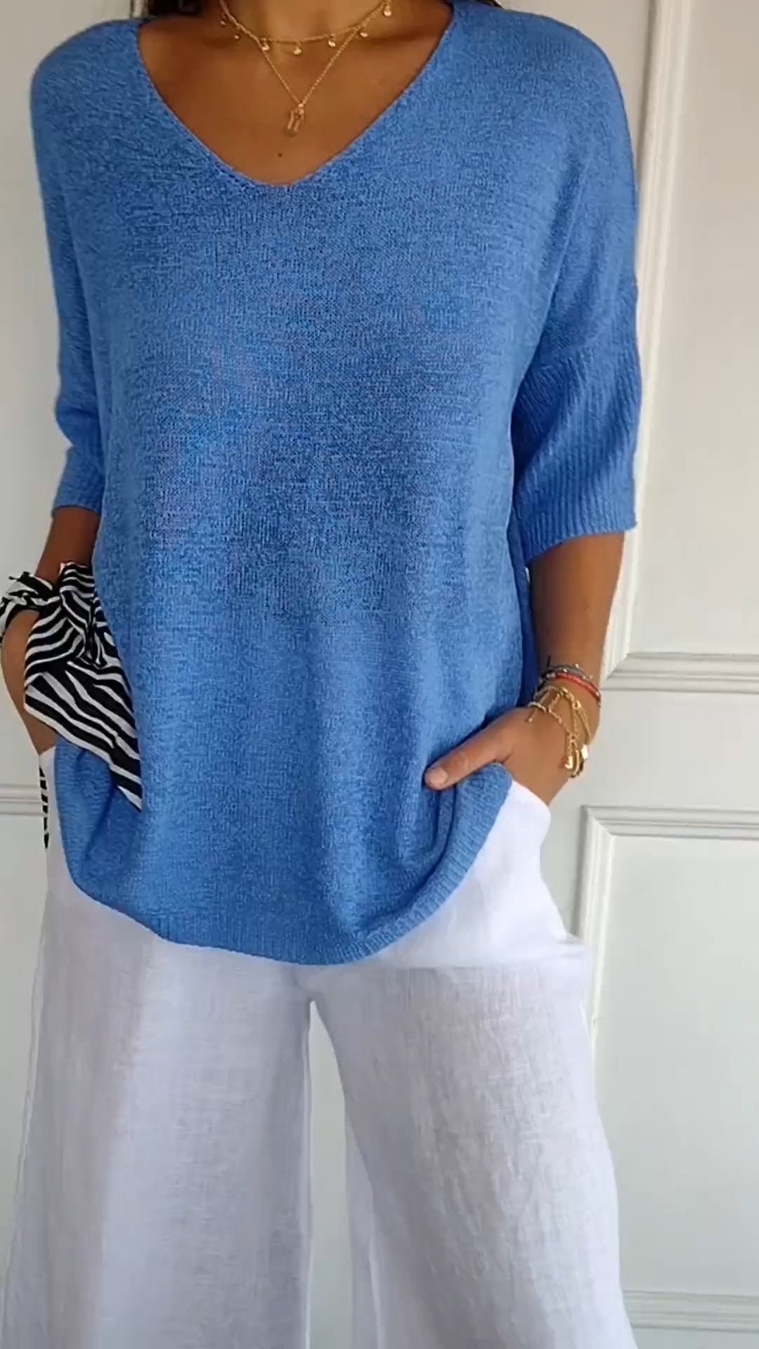 Ninas schickes Sommer-V-Top