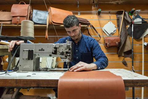 ALEXA | LEDER-SCHULTERTASCHE