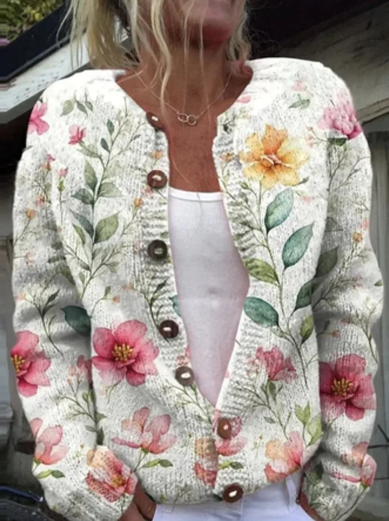 Birte | Strickjacke mit Blumenmuster