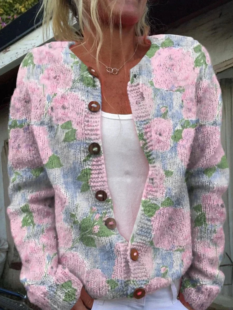 Birte | Strickjacke mit Blumenmuster